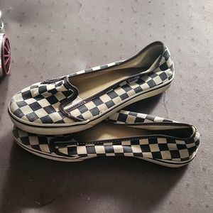 Vans slip on
